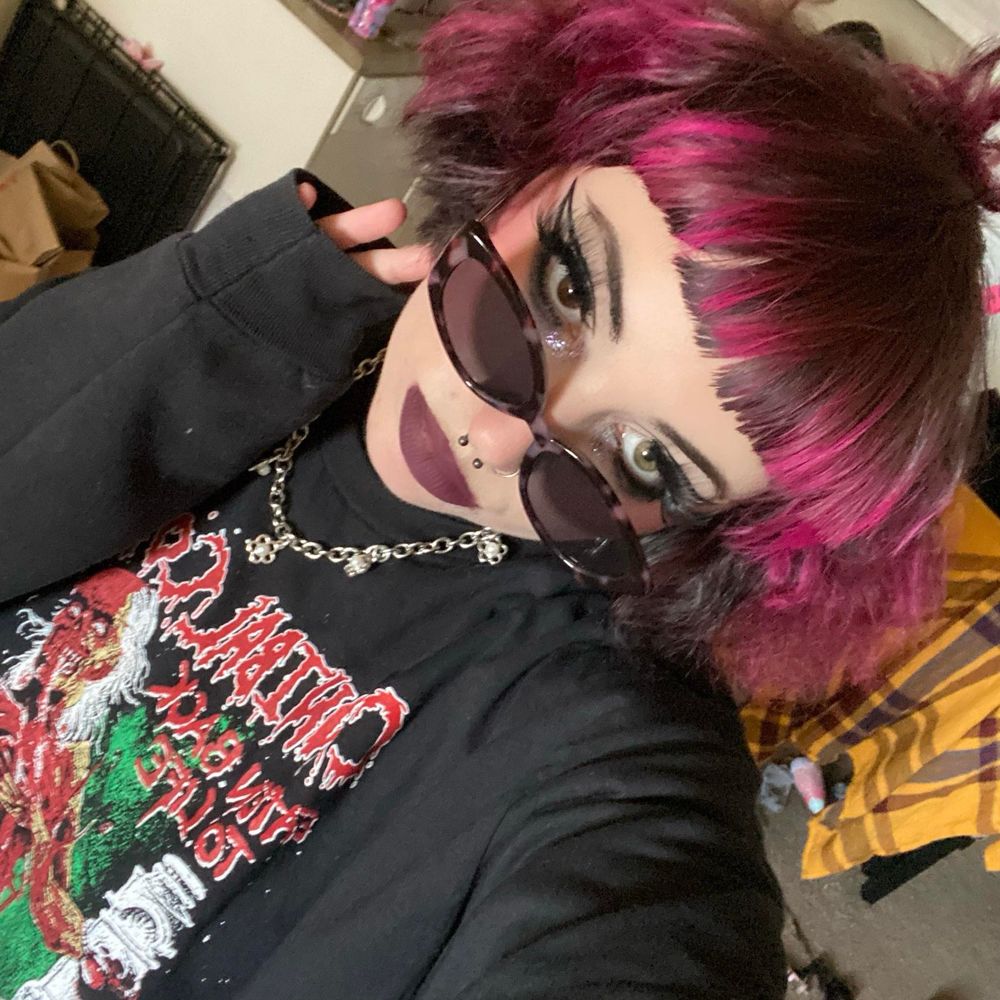 Meet your Posher, Gia